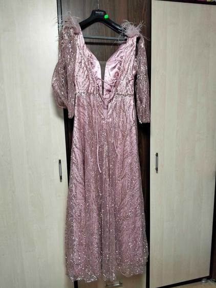 Vand 2 rochii de Nasa purtate o singura data detalii in privat - 1