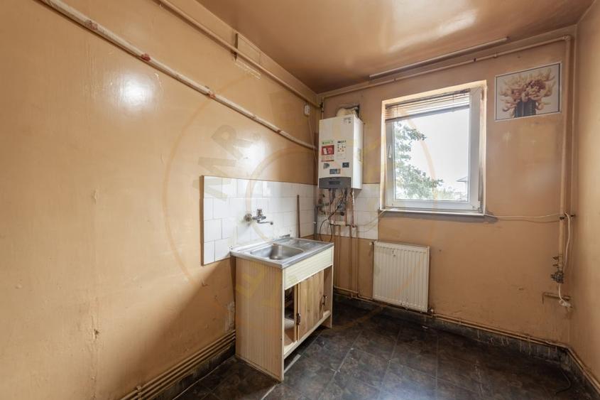 Apartament 2 camere et 3/4 Central, Pitesti - 17