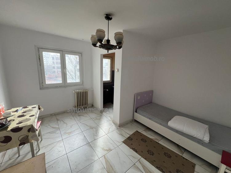 garsoniera de închiriat Titan Dristor - 1