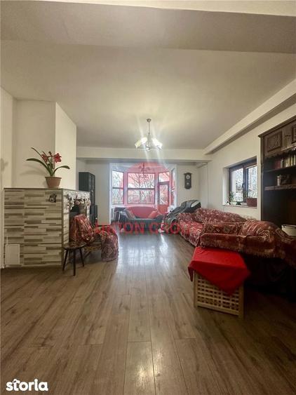 Casa Spatioasa cu Teren de 1000 mp | Poiana - 4