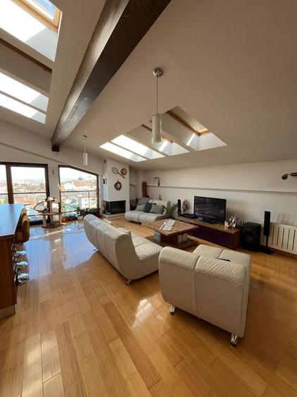 Apartament 3 camere, 400000 euro - 1