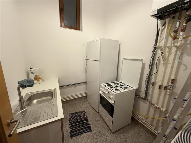 Spatiu de inchiriat str. Pescarusului - 6