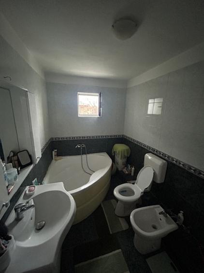 Bragadiru Mugurelui Vila solida constr 2005 + piscina + teren 2000 mp - 16