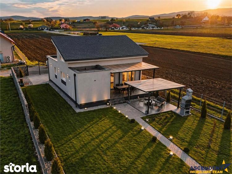 Resedinta rafinata&luminoasa, in cel mai nou cartier,aria Sepsi Arena: - 13
