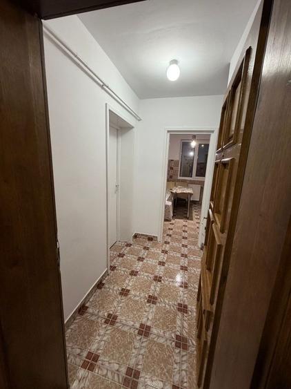 Vand apartament cu 2 camere - 6