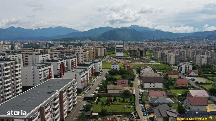 10.000mp intravilan, front la doua strazi, configuratie avantajoasa, a - 6