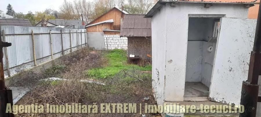 Casa cu 3 camere ?i 360mp teren, in Tecuci str. Vanatori - 7