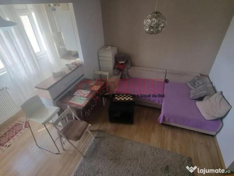 Strada Resita - apartament 2 camere + pod - 8