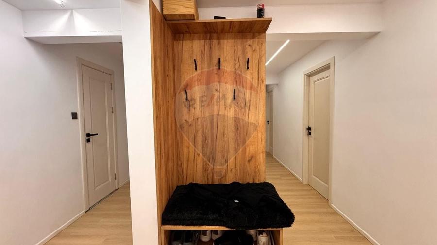 Apartament cu 4 camere, de vanzare, Tomis Nord, Rovere - 33