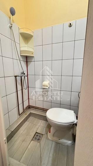 Garsoniera in zona Complexului Studentesc, centrala proprie - 8