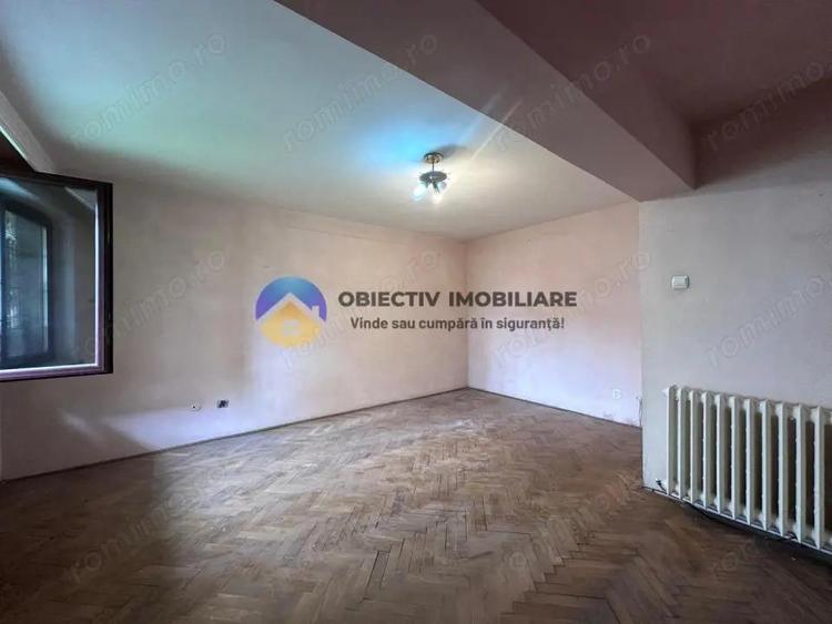 Apartament de vanzare 3 camere- pretabil pentru spa?iu comercial - 10