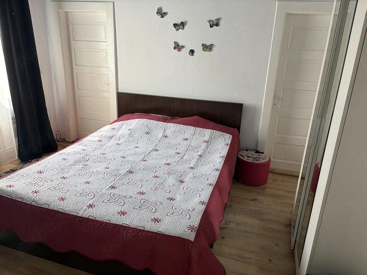 Casă cu Teren 900 Mp în Central