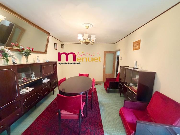 Apartament cu 3 camere decomandat în C5