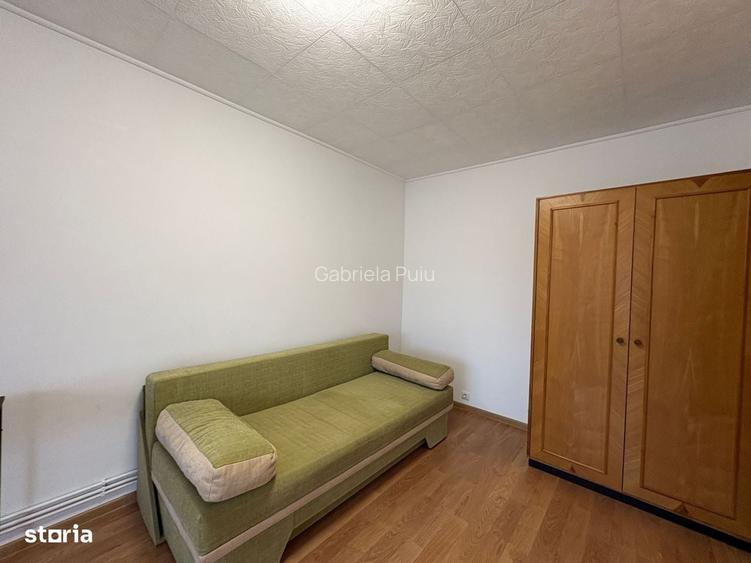 Apartament cu trei camere cartier Racadau