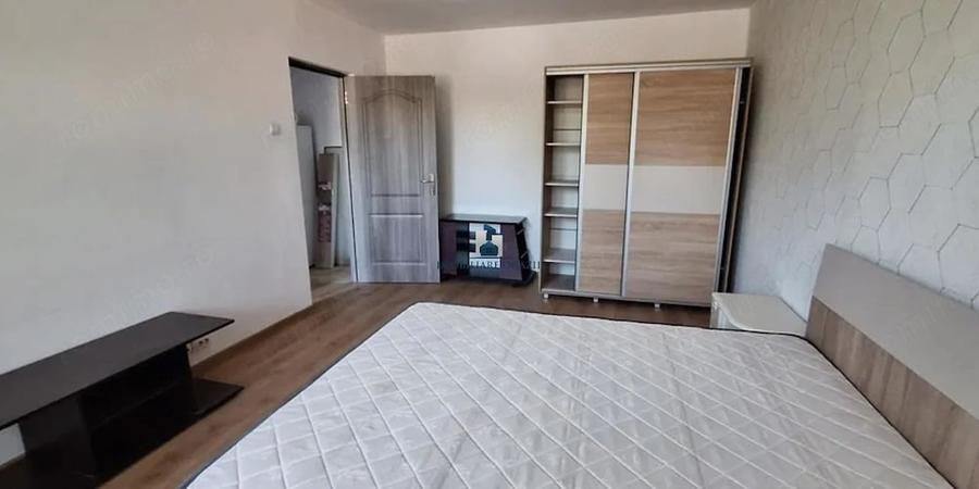 Garsonieră decomandată în Berceni