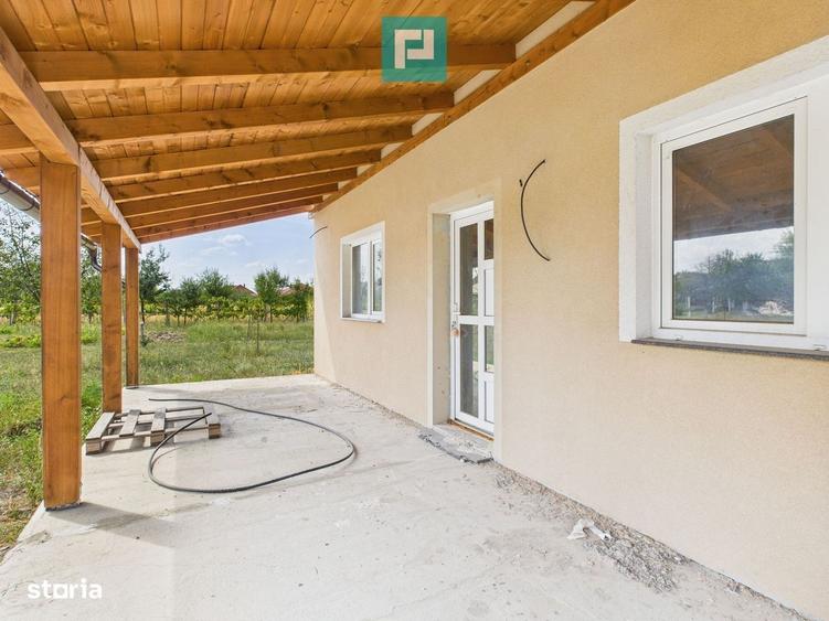 Casă cu 2 camere cu Canalizare în Gai
