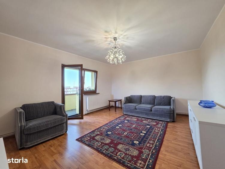 Apartament cu 3 camere în Județean