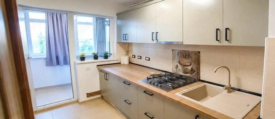 Apartament cu 2 camere decomandat, mobilat în Casa de Cultură