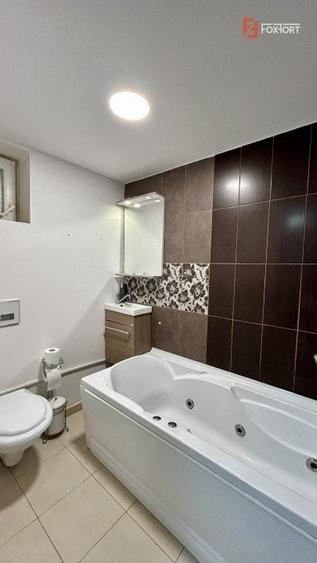 Casă individuală cu 4 camere cu Canalizare în Elisabetin