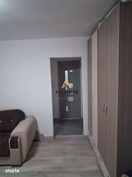 Apartament 2 camere in zona Micro 11 - 3