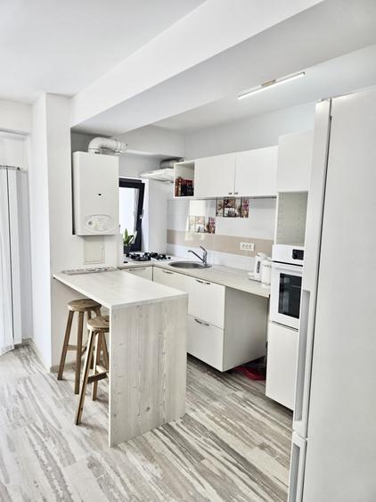 Apartament cu 2 camere semidecomandat, mobilat în Herăstrău