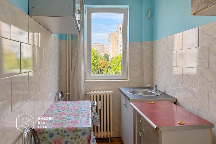 Apartament cu 2 camere semidecomandat în Aurel Vlaicu