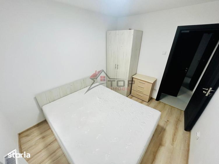 Apartament cu 2 camere decomandat în Podu Roș