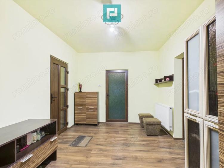 Casă cu 4 camere cu Teren 5538 Mp în Macea