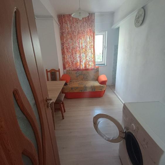 Garsonieră decomandată în Dorobanți 2