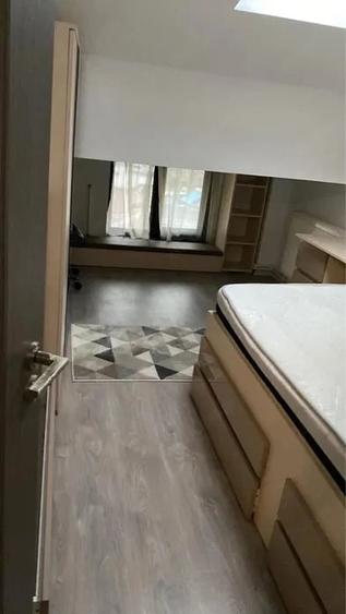 Apartament cu 3 camere decomandat în 1 Mai