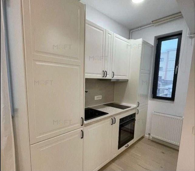 Apartament cu 3 camere semidecomandat, mobilat în Herăstrău