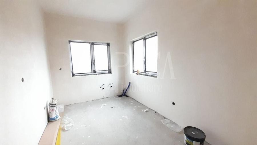 Casa 4 camere de vanzare in Dezmir - 3