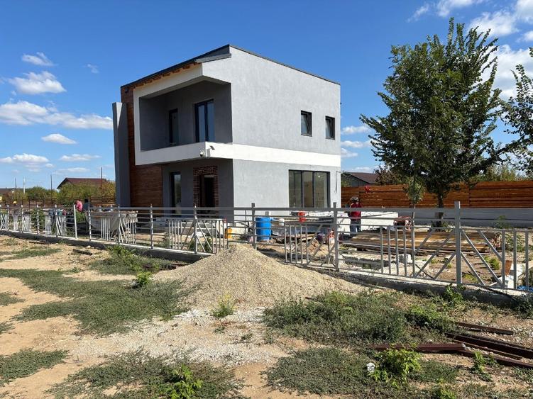 Case Noi de Vânzare – Ciolpani | Aproape de Aeroportul Otopeni - 1