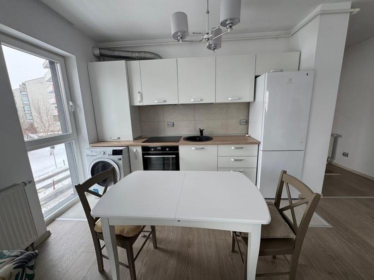 Apartament cu 2 camere, semidecomandat, zona Iris. - 6