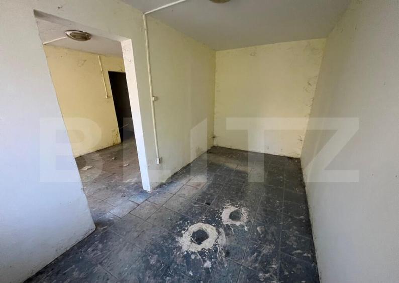 Apartament 2 camere, 30 mp, zona Micro 9 - 2