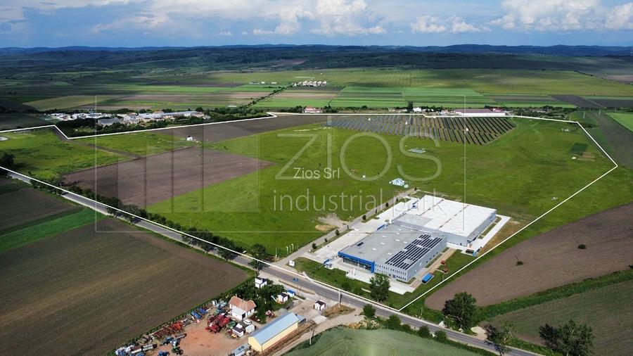 Teren industrial de vânzare intravilan, PUZ, utilități, drum asfaltat