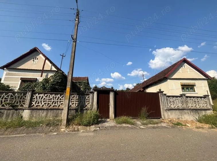 Casa cu teren generos 3000 mp- Grosi, Bihor - 1