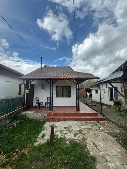 Casa 3 camere, teren 245 mp, CT, toate utilitatile, Campina, Prahova - 1