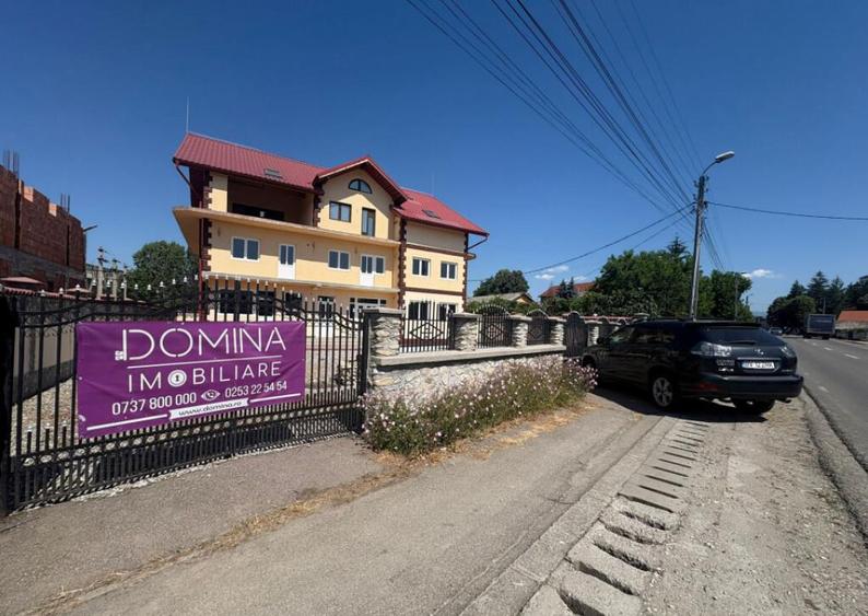 Proprietate complexa situata in Barsesti - 2