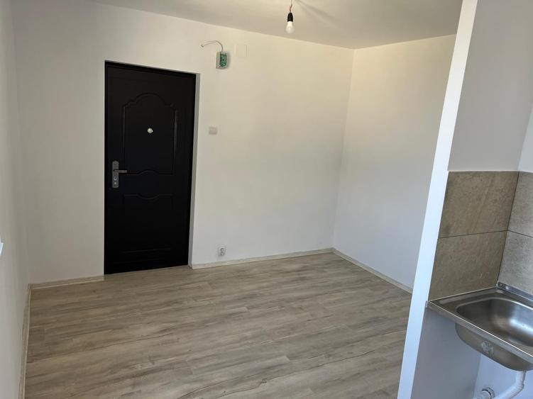 Salaj, Tunsu Petre, Aleea Livezilor - 8