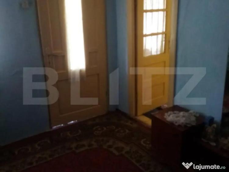 Casa cu 2 camere demolabila, suprafata teren 1700mp + super - 6