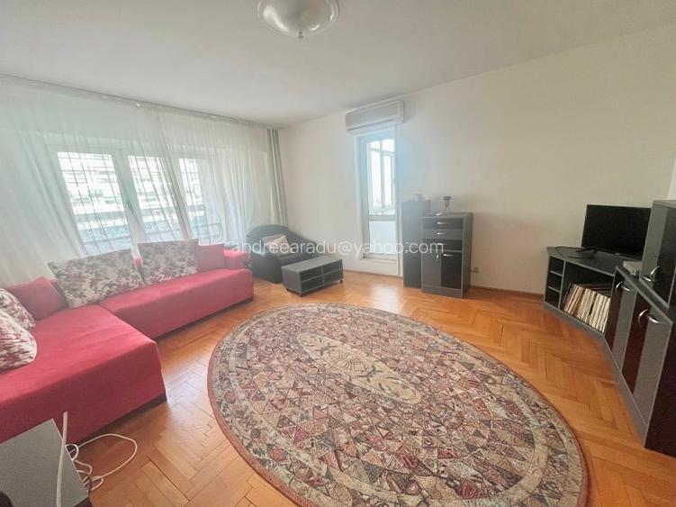 Piata Victoriei, 4 camere, direct proprietar