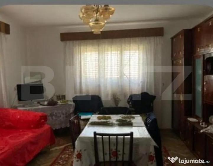 Casa de vanzare, cu 6 camere, 218,44 mp, zona Tasnad - 6