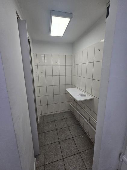 Spatiu comercial-34 mp - 2