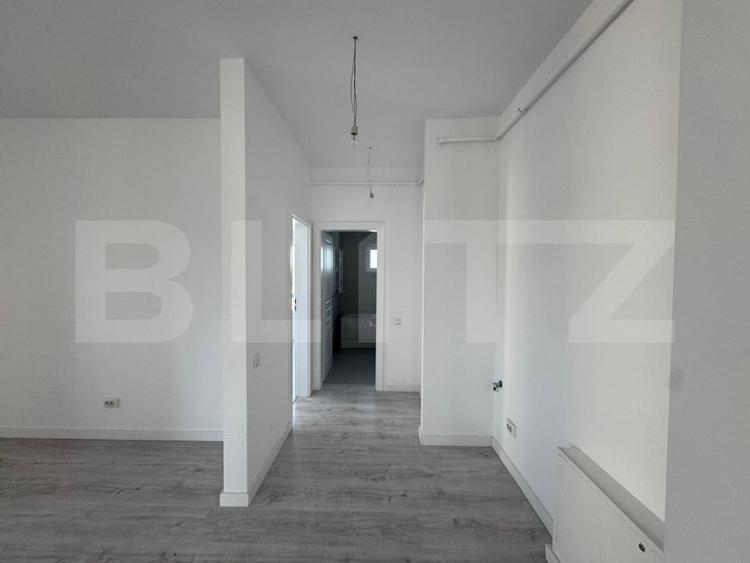 Apartament de vanzare, cu 2 camere, etaj intermediar, zona Tatarasi - 5