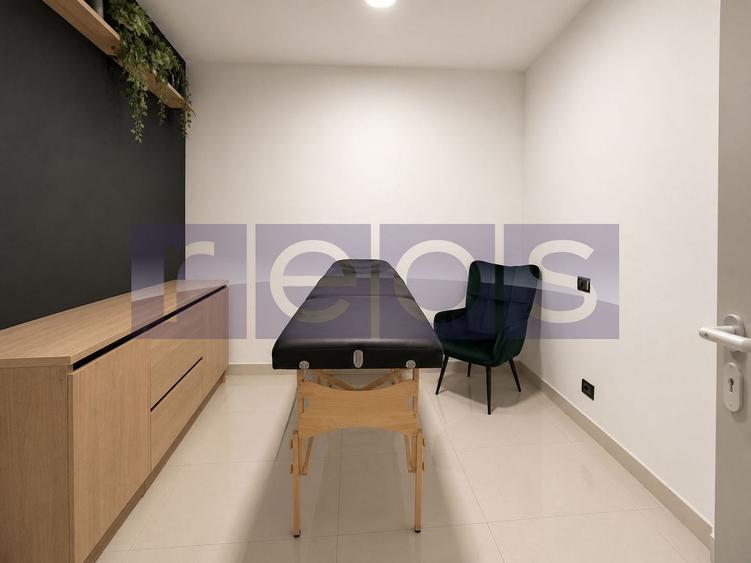 Spațiu comercial, de 176 mp, în P-ța Victoriei