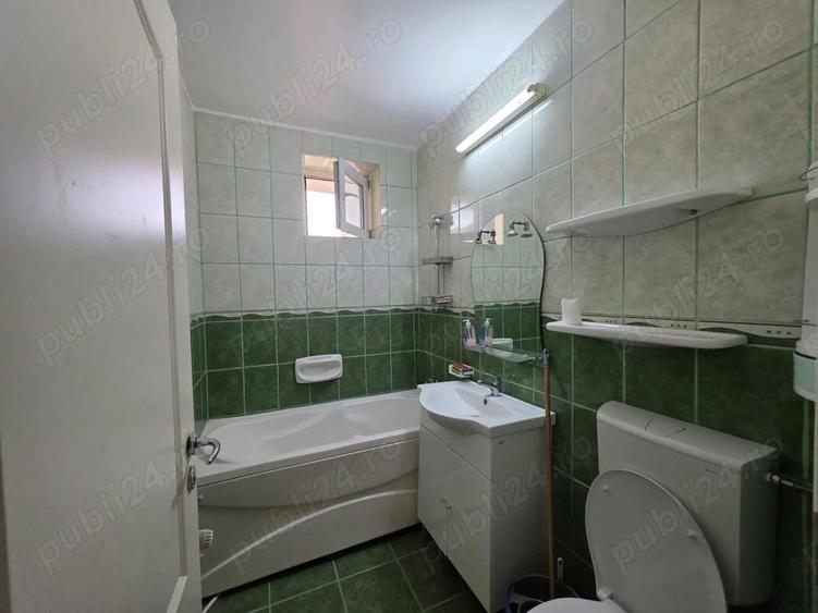 Apartament 3 camere de inchiriat Deva, Str. Imparatul Traian - 10