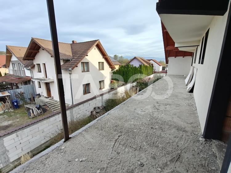 Casa intabulata 5 camere 3 bai - pivnita - terasa - COMISION 0 - 13