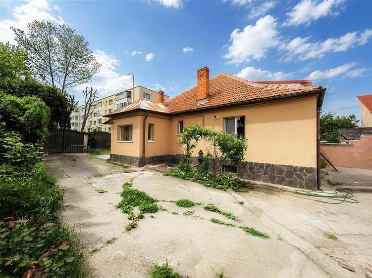 Casa in zona Florilor cu teren de 579 mp la vanzare - 2