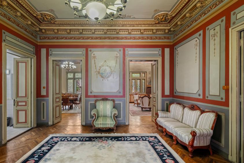 Vilă / Palat / Investiție zonă Universitate - 12